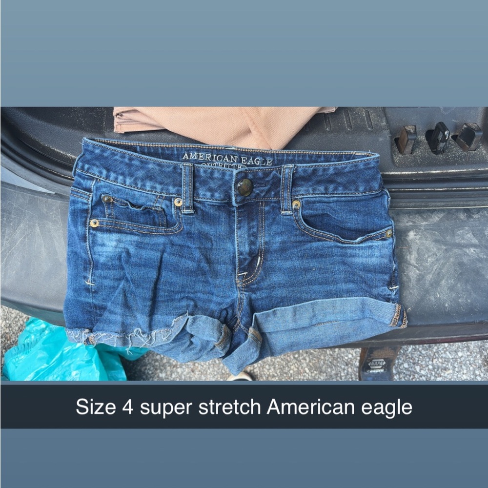 American Eagle Outfitters Women's Dark Blue Jean Shorts